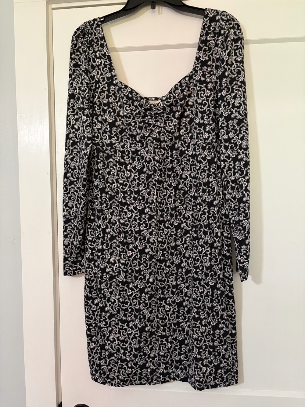 Boden NWT Swirl Sprig Tencel Sweetheart Long Sleeve Dress Size US 10